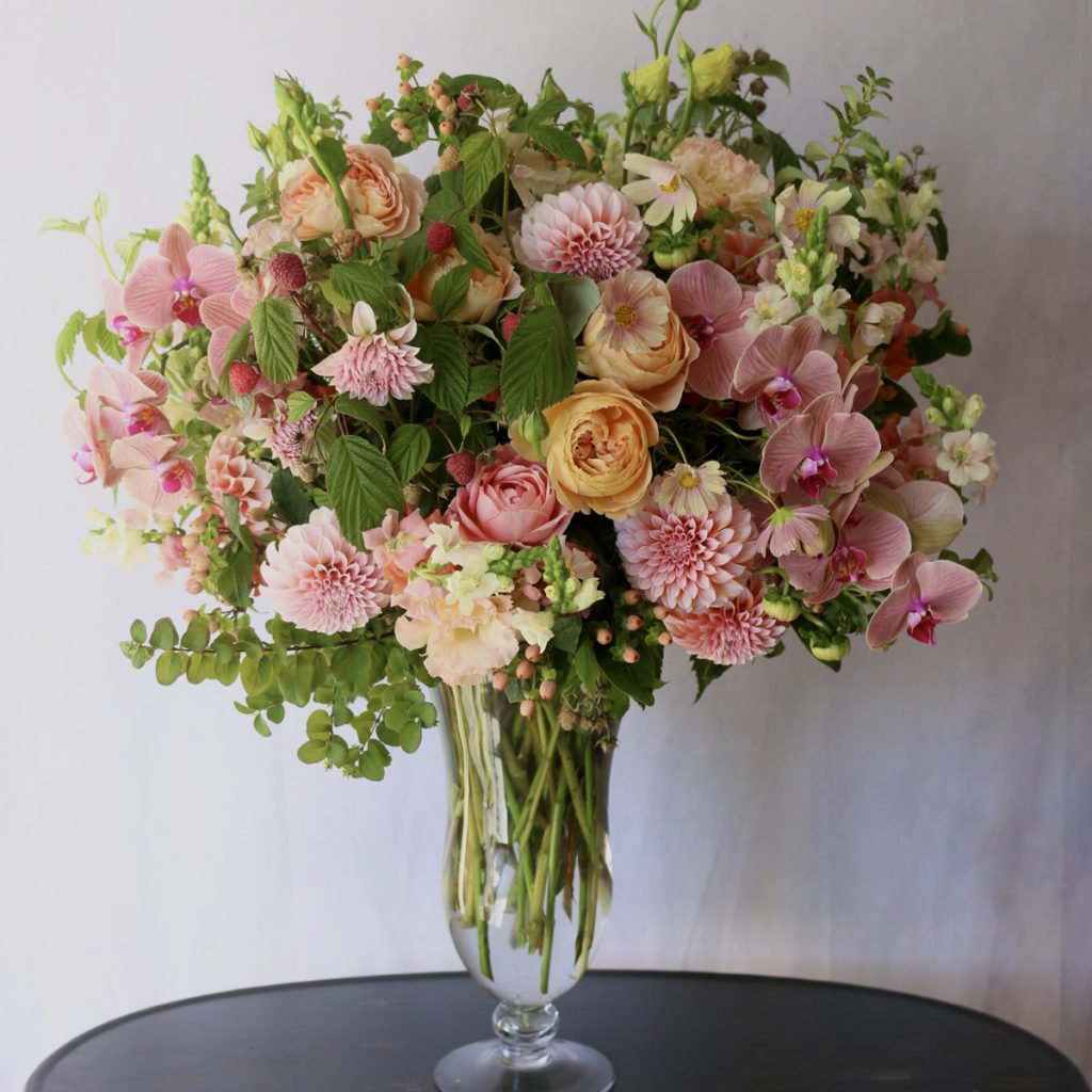 floral design class seattle washington - large vase arrangement - flirty fleurs
